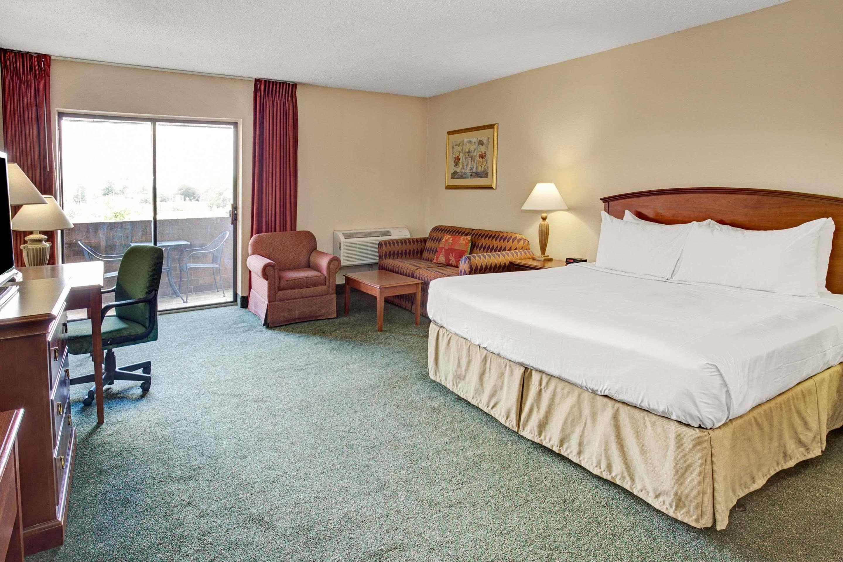 Holiday Inn Indianapolis - Airport Area N By Ihg Zewnętrze zdjęcie