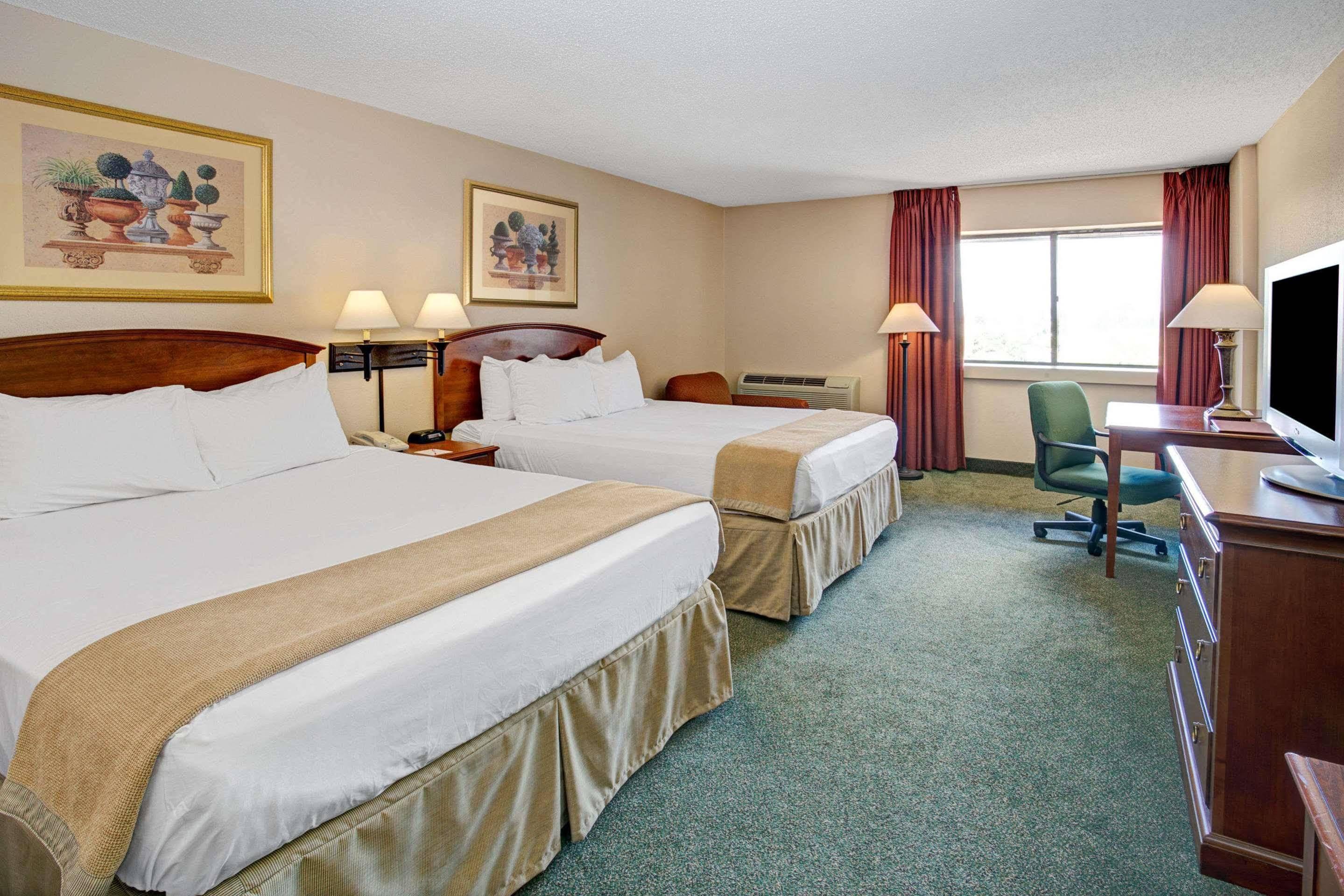 Holiday Inn Indianapolis - Airport Area N By Ihg Zewnętrze zdjęcie