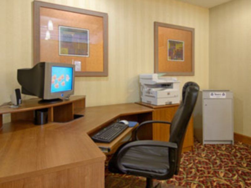 Holiday Inn Indianapolis - Airport Area N By Ihg Zewnętrze zdjęcie